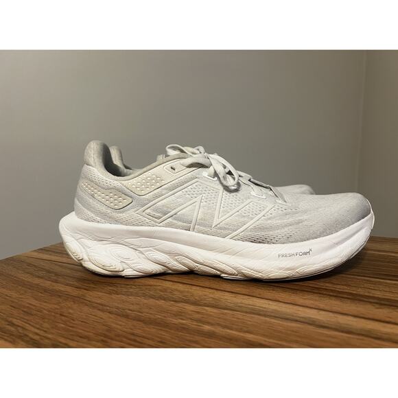 New Balance Fresh Foam x 1080v13 Womens Size 11B White Running Shoes Sneakers - Picture 2 of 9